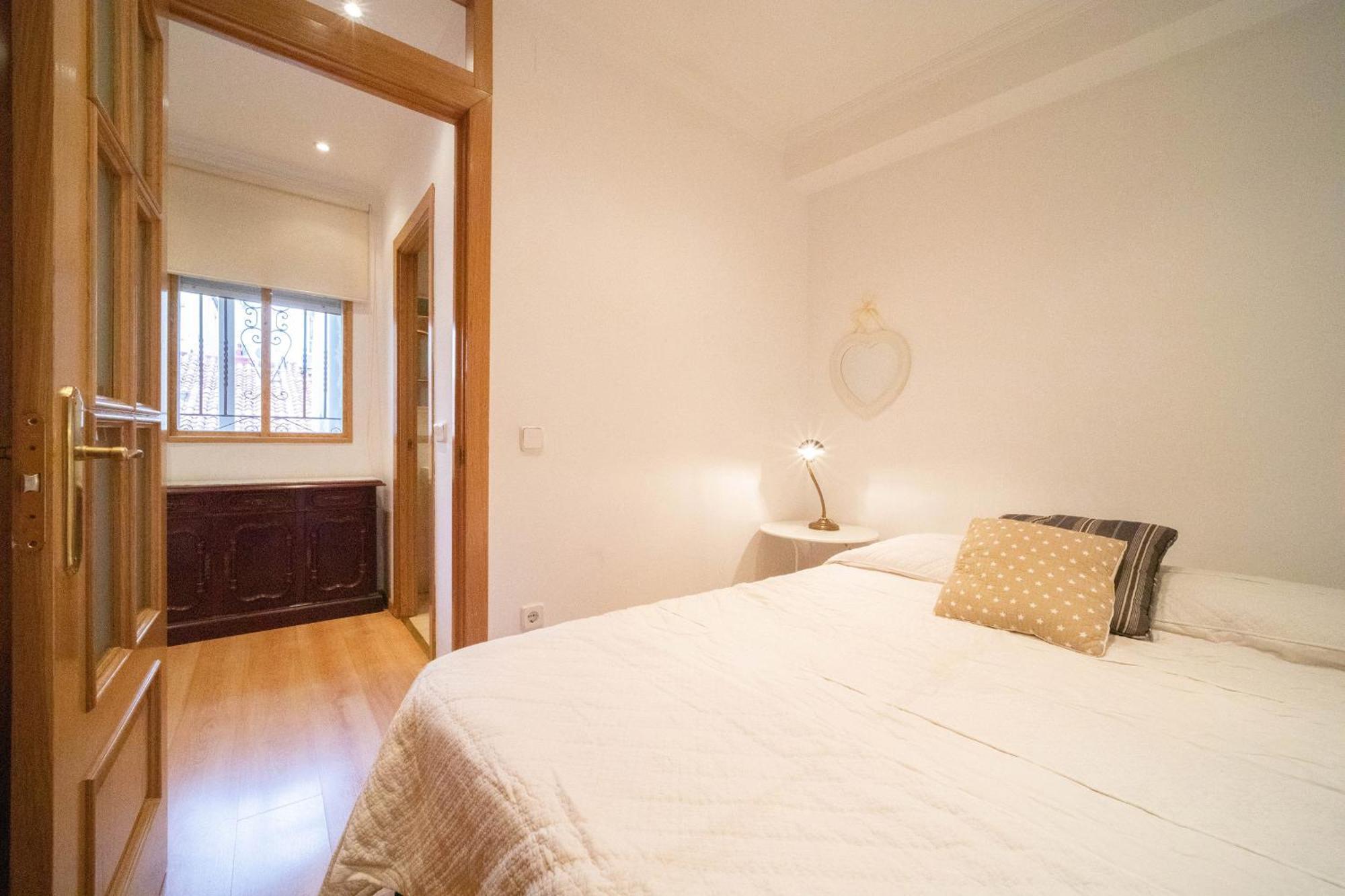 Apartamento Con Encanto Y Luz En Pleno Centro مدريد المظهر الخارجي الصورة